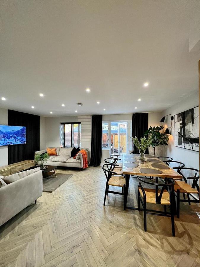 Charming 3-Bed House With 1 Parking Space Canterbury Exterior photo